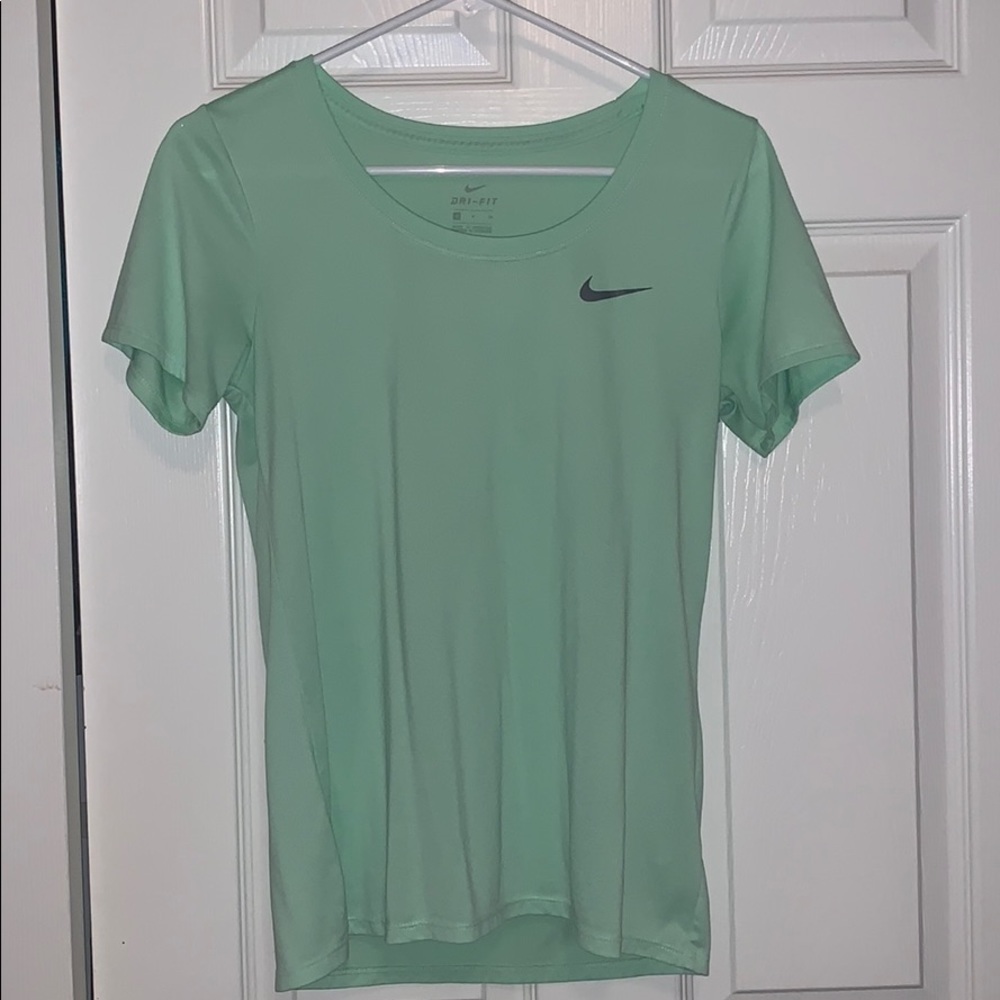 Women’s Nike Dri-Fit shirt
